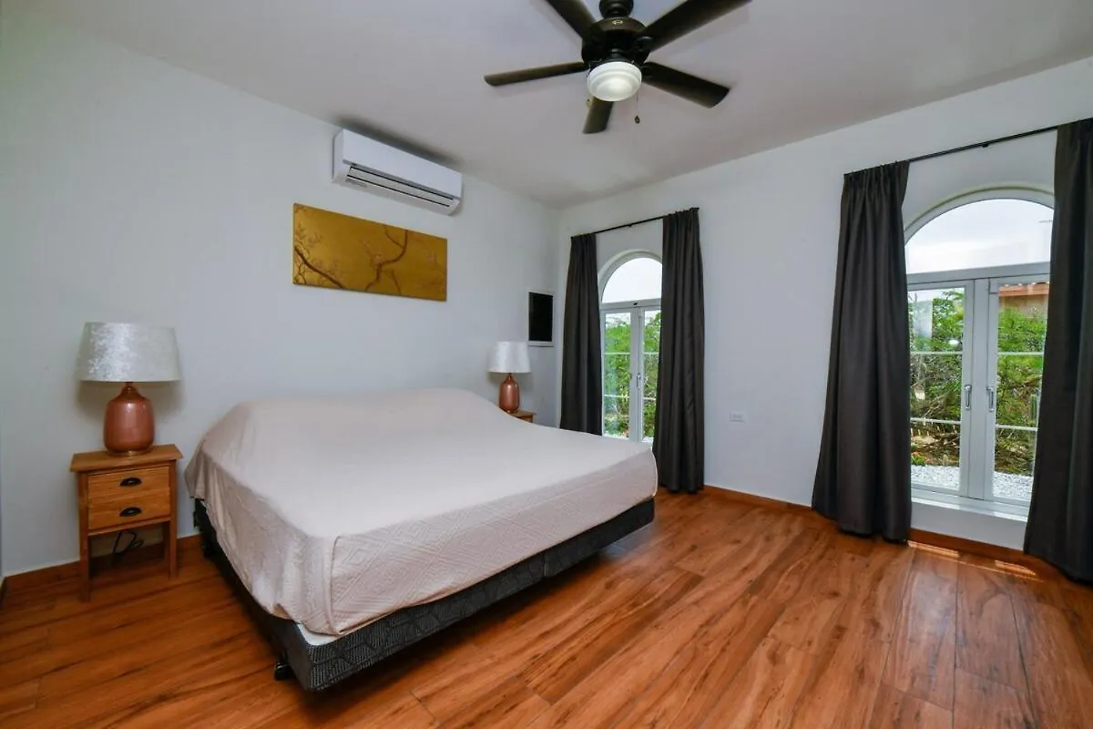 Picaron Villas Santa Cruz
